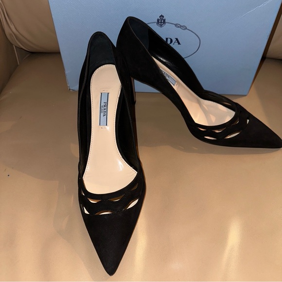 Prada Suede Nero Pointed Pumps Black Suede Wavy Cut 38.5 Kate Middleton’s Style - Picture 3 of 14